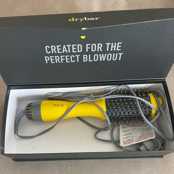 Drybar blowdryer brush, like new - Picture 2 of 3